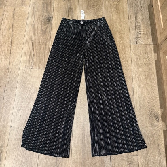 Cosabella Black and Silver Striped Pants Wide Leg Flowy NWT Medium - Picture 1 of 3
